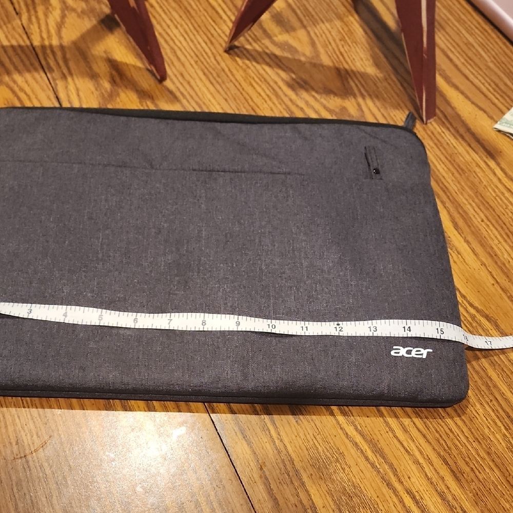 Acer Computer Sleeve - Picture 5 of 6